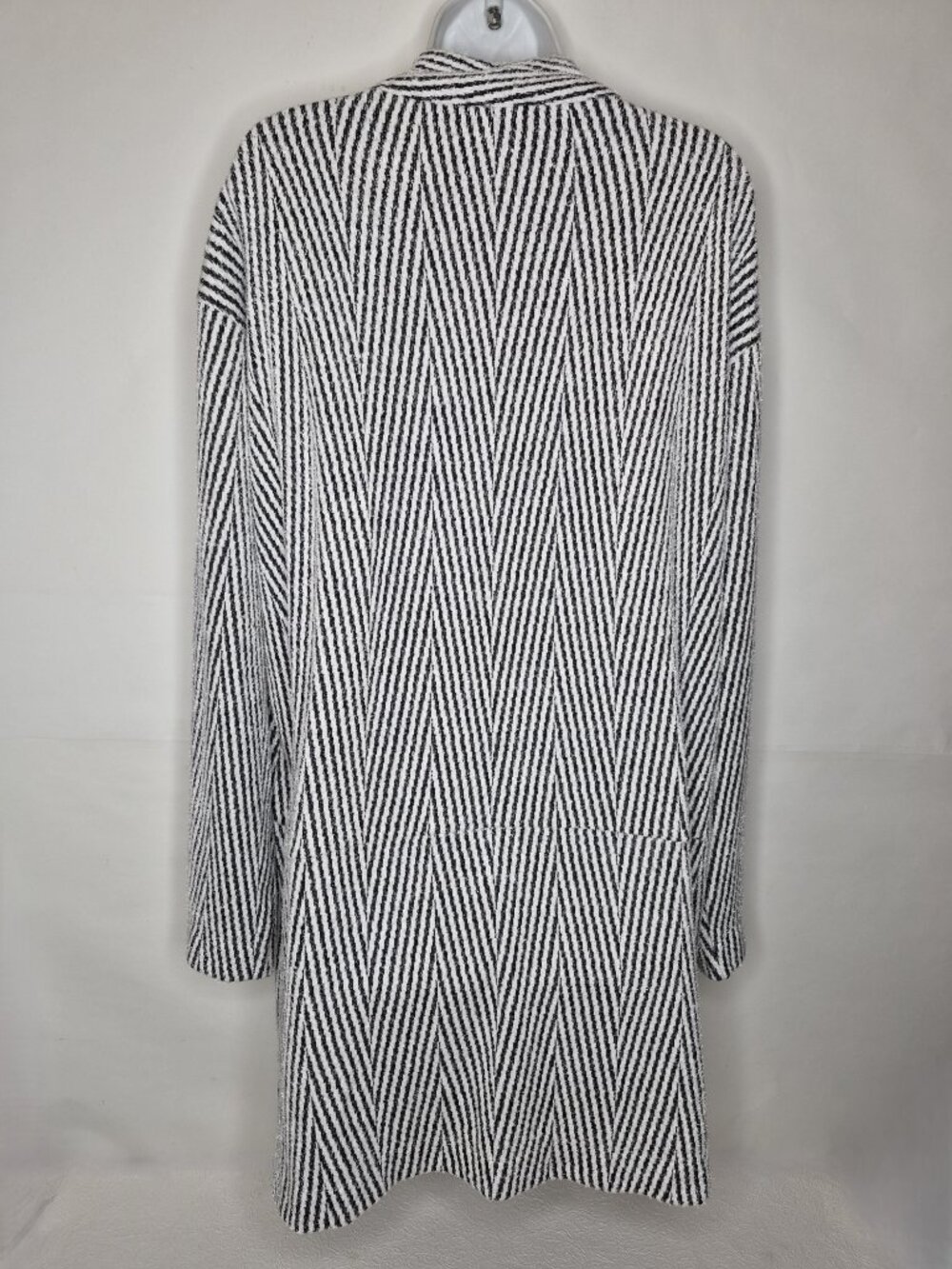Express Womens XL Long Sleeve Open Cardigan Duster Overcoat Black White Striped - Picture 8 of 15